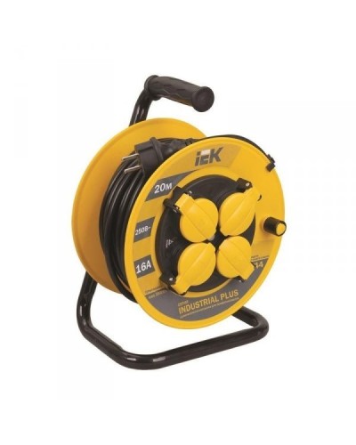 УК30 4 места 30м (WKP15-16-04-30-44). Удлинитель на катушке Industrial plus. IEK в Ессентуках