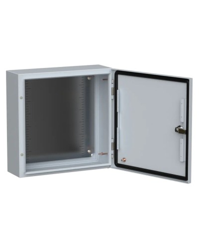 ЩМП-40.40.15 УХЛ1 IP66 400х400х150 TITAN 5 (TI5-10-N-040-040-015-66). Шкаф металлический с монтажной платой. IEK в Ессентуках