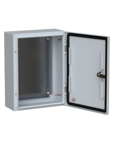 ЩМП-40.30.15 TITAN 5 УХЛ1 IP66 400x300x150 (TI5-10-N-040-030-015-66). Шкаф металлический с монтажной платой. IEK в Ессентуках