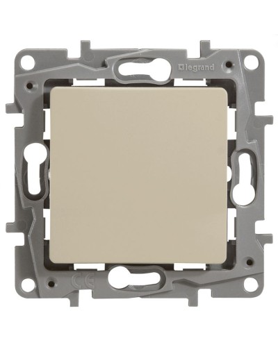 Переключатель 10AX-250В ETIKA, слоновая кость (672305). Выключатель. LegranD в Ессентуках